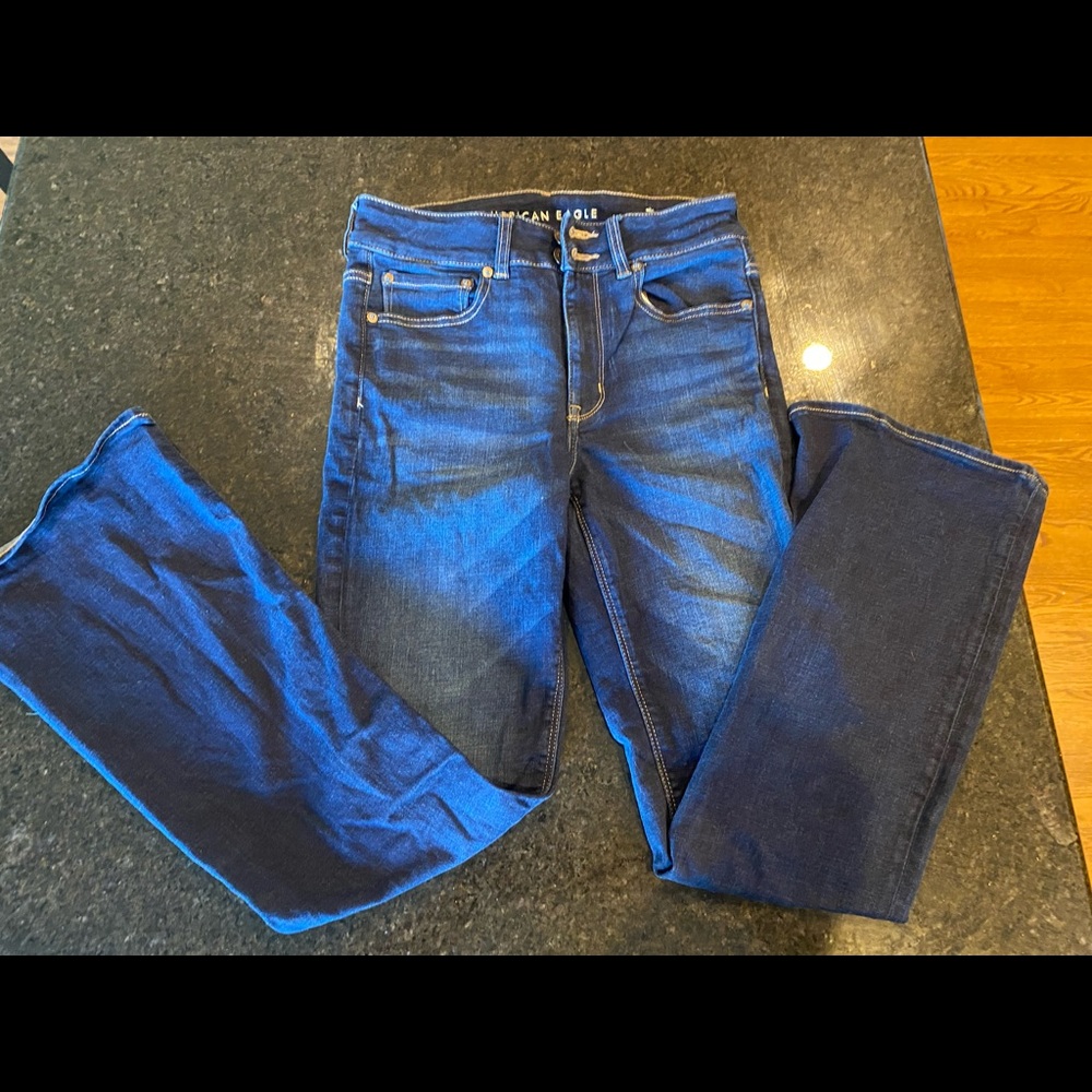 Size 6 American eagle flare jeans